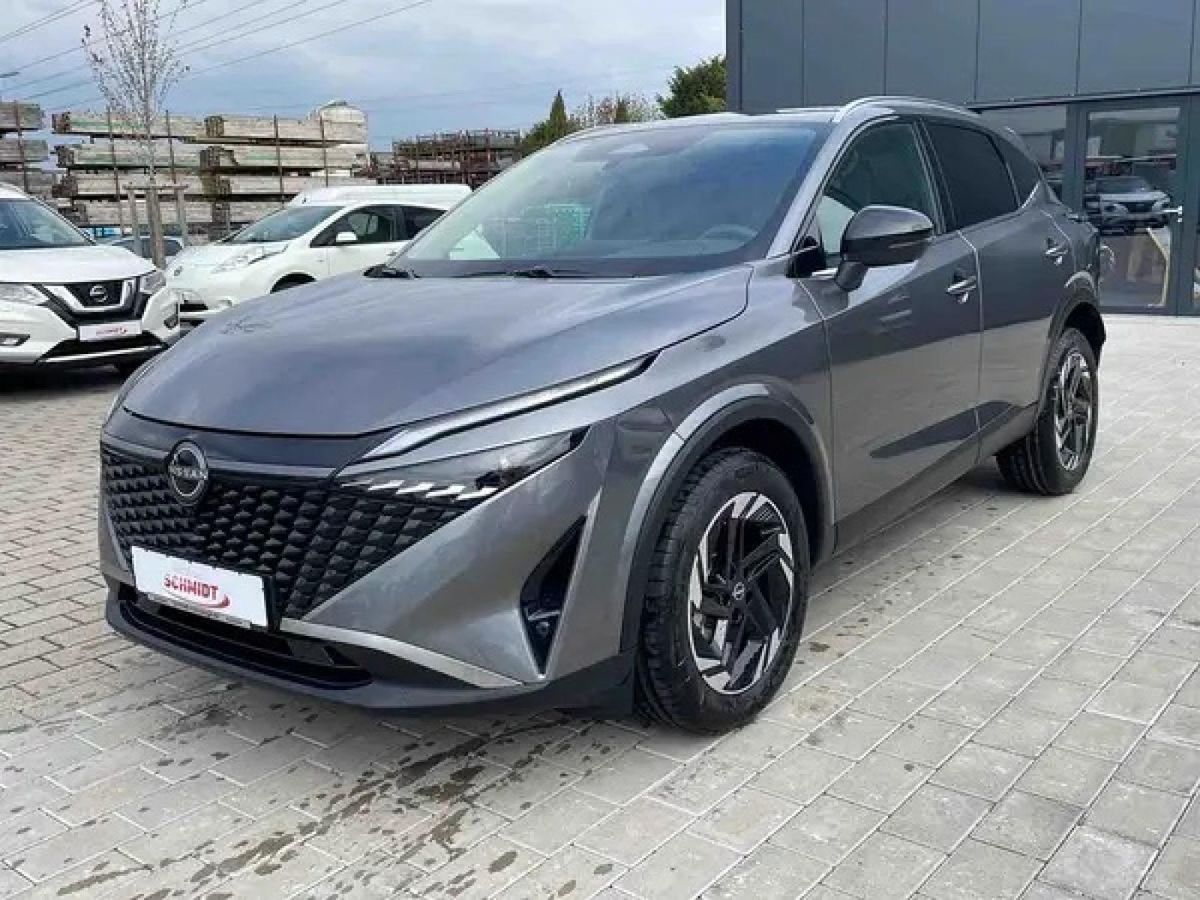 Nissan Qashqai N-Connecta 1.3 DIG-T 158PS MT Winterpaket weitere Farben verfügbar Leasing