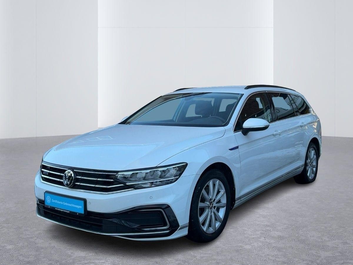 Volkswagen Passat Variant 1.4 TSI Hybrid DSG GTE Kamera Leasing