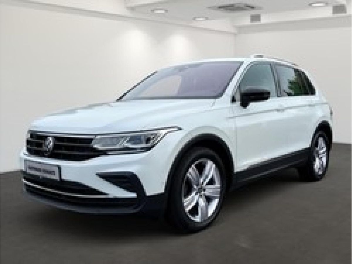 Volkswagen Tiguan 1.5 TSI Move - + DSG + AHK + Pano + Navi + Leasing