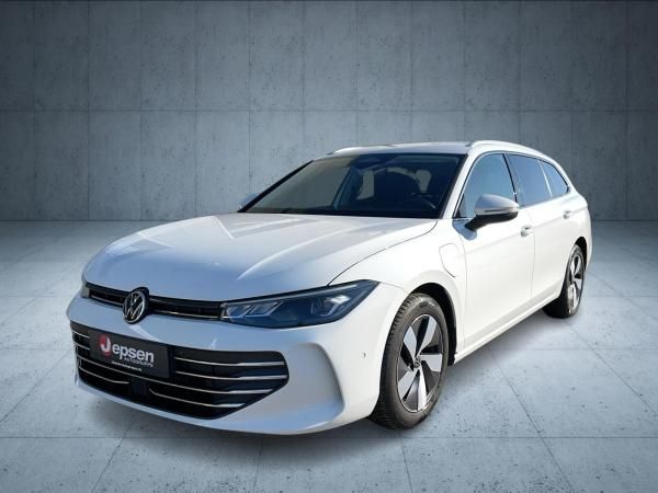 Volkswagen Passat Business /AHK /GANZJAHRESREIFEN Leasing
