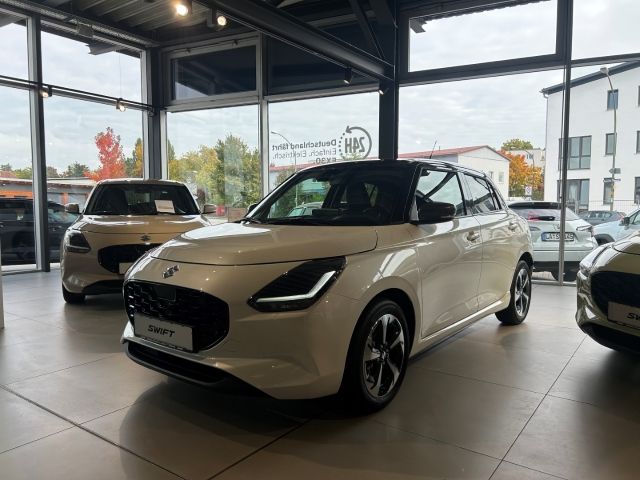 Suzuki Swift Comfort+ ACC NAVI Klimaaut SHZ RFK PDC LED Auto-Abo