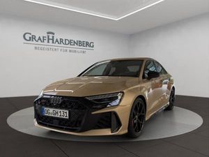 Audi RS3 Limo*Keramikbremse*360°Kamera*Sonos*