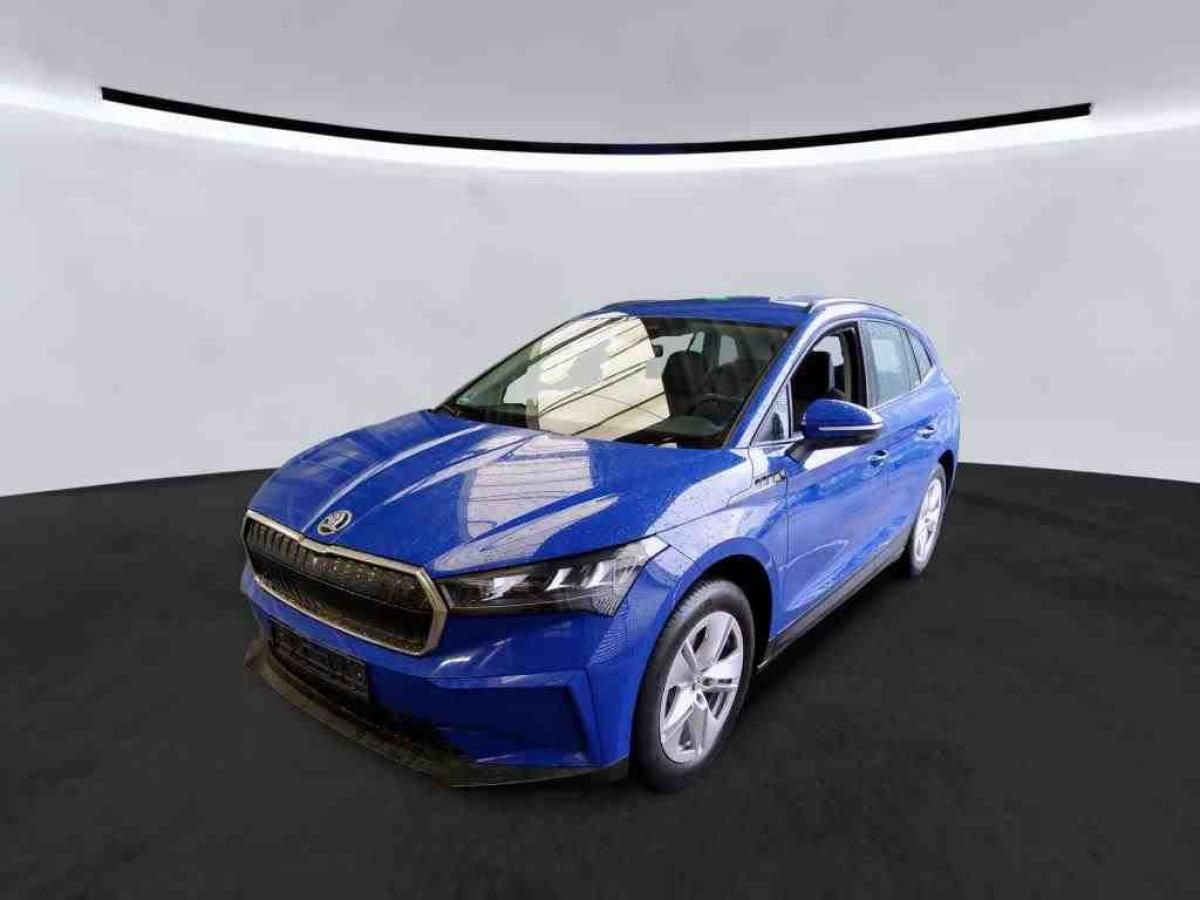 Skoda ENYAQ iV 50 109kW - Loft Navi DAB Kamera LED Einparkhilfe MFL LM Keyless Leasing