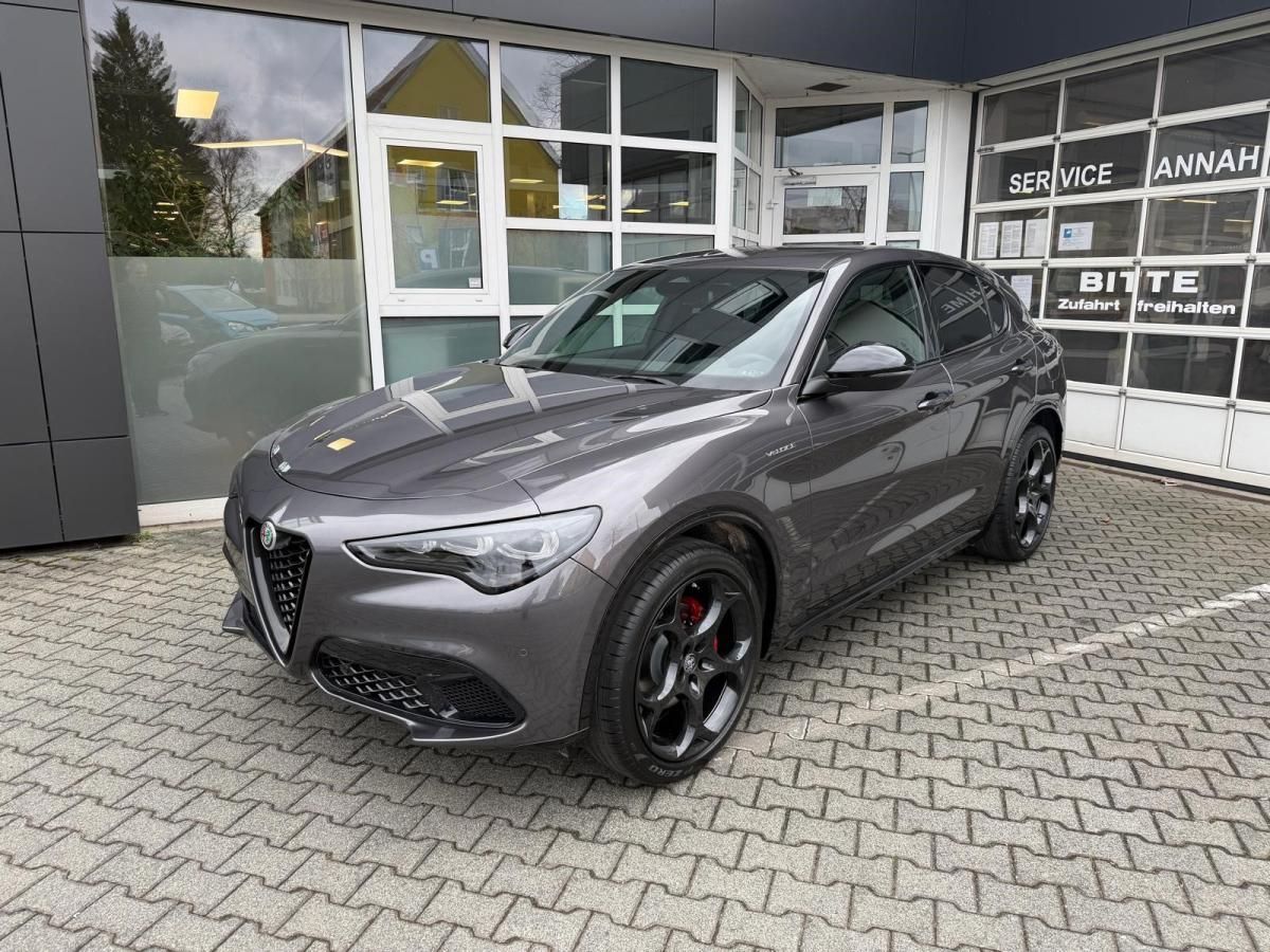 Alfa Romeo Stelvio 2.0 Turbo 16V Q4 AT Veloce Abholung Mannheim Leasing