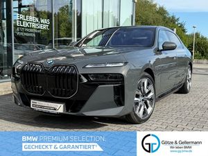 BMW i7 xDrive60 M Sportpaket //B&W Panorama HUD 360*