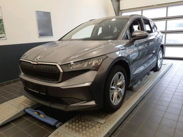 Skoda Enyaq 50 iV LOFT NAVI KAMERA PDC LED Leasing