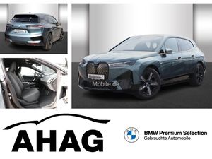 BMW iX xDrive40 Klimaaut. AHK Komfortzugang Leasing