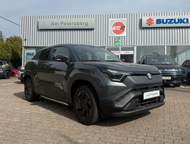 Suzuki e VITARA 5-Türer eAxle (106kW/144PS) Club