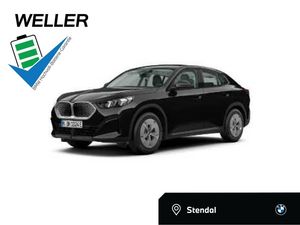 BMW iX2 eDrive20 ab 39.970Euro Navi LED Klima PDC