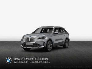 BMW iX1 xDrive30 M Sportpaket , 5-türig (Strom)