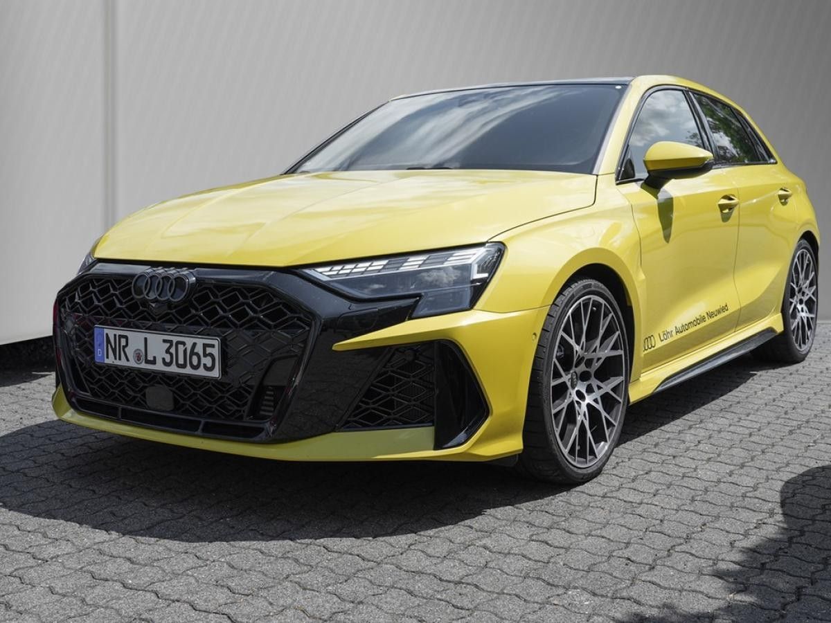 Audi RS3 Sportback MJ 2025 Matrix, Pano, SAGA, V/max 280 km/h Leasing