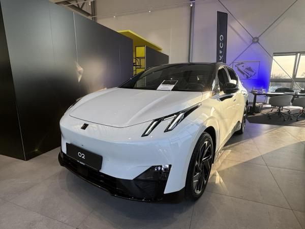 LYNK & Co 02 More/ Lieferung möglich/0,00 % Finanzierung Leasing