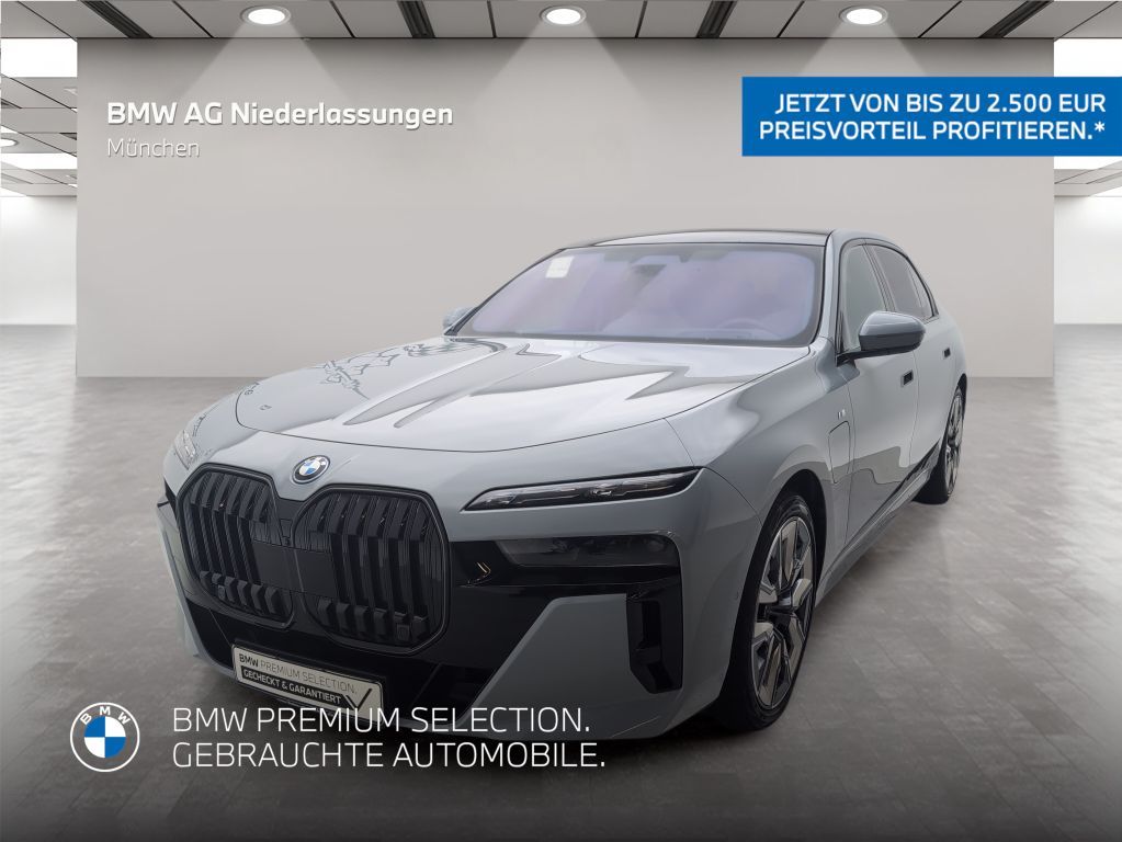 BMW 750e xDrive Limousine M Sport Massage Kamera Leasing