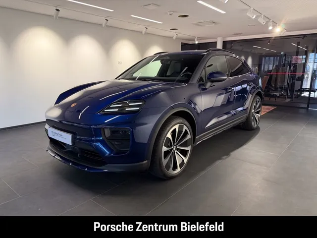 Porsche Macan 4 BOSE Luftfederung 22-Zoll Panoramadach