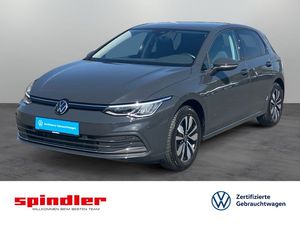 Volkswagen Golf VIII Move 1.0 eTSI DSG / CarPlay, AHK, LED