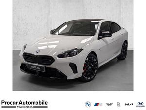 BMW M235 xDrive M Sportpaket Pro 19" LM keyless go H