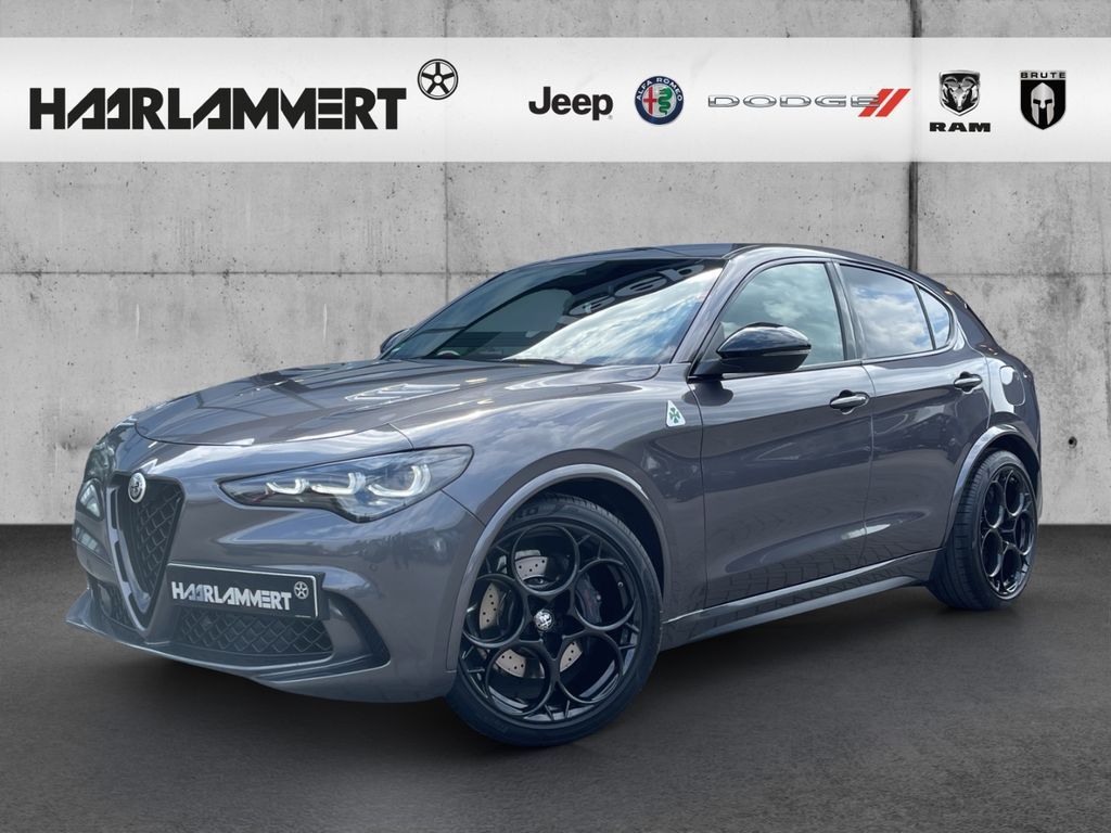 Alfa Romeo Stelvio Quadrifoglio Evoluzione+AKRAPOVIC+21''+C Leasing