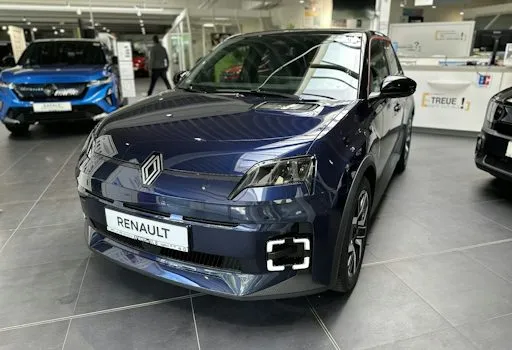 Renault 5-e-tech Techno 150 Comfort Range 5dr