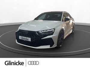 Audi RS3 Limousine RS-Abgas LED LM 19" Navi RFK Vmax