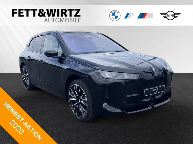 BMW iX xDrive60 M Sport Pro|AHK|DA-Prof|ab 0,49% eff