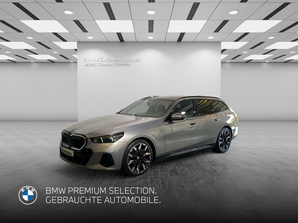 BMW 550e xDrive Touring M Sport AHK LiveCockpitProf Leasing