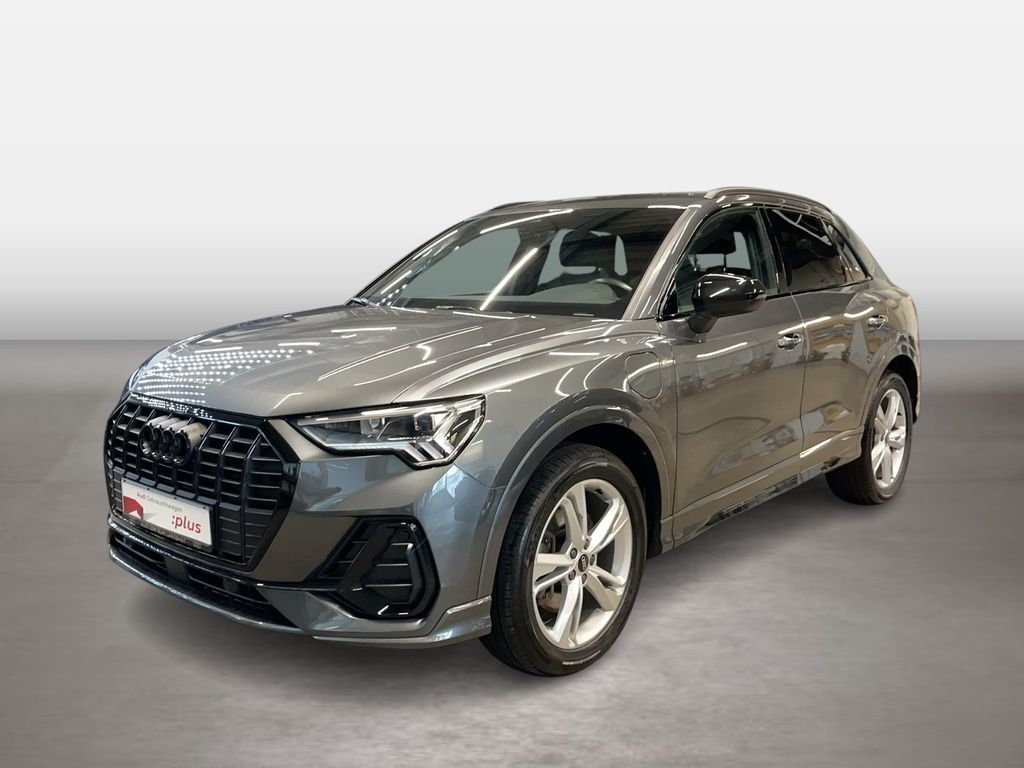 Audi Q3 45 TFSI e S tronic S line 2xKlima ACC AHK AUT Leasing