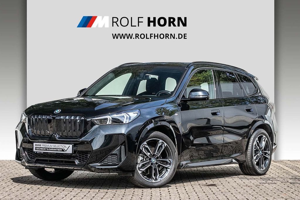 BMW iX1 xDrive30 M Sportpaket AHK HeadUp h/k adLED Leasing