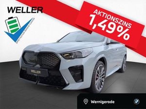 BMW iX2 30 M SPORT PRO DAPr AHK 360° 20" Leas499