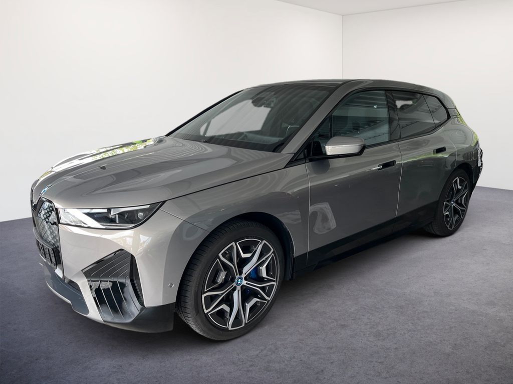 BMW iX 40 xDrive Sportpaket/Edition Excellence/22Z Leasing