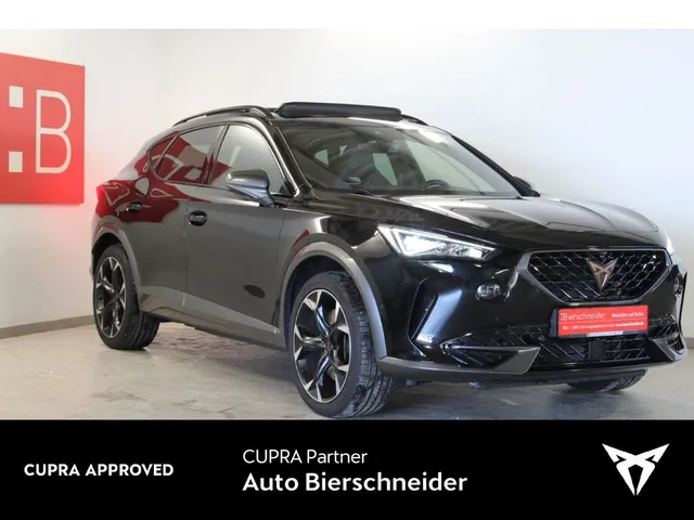 Cupra Formentor 1.4 TSI DSG e-Hybrid VZ 19 PANO AHK 36