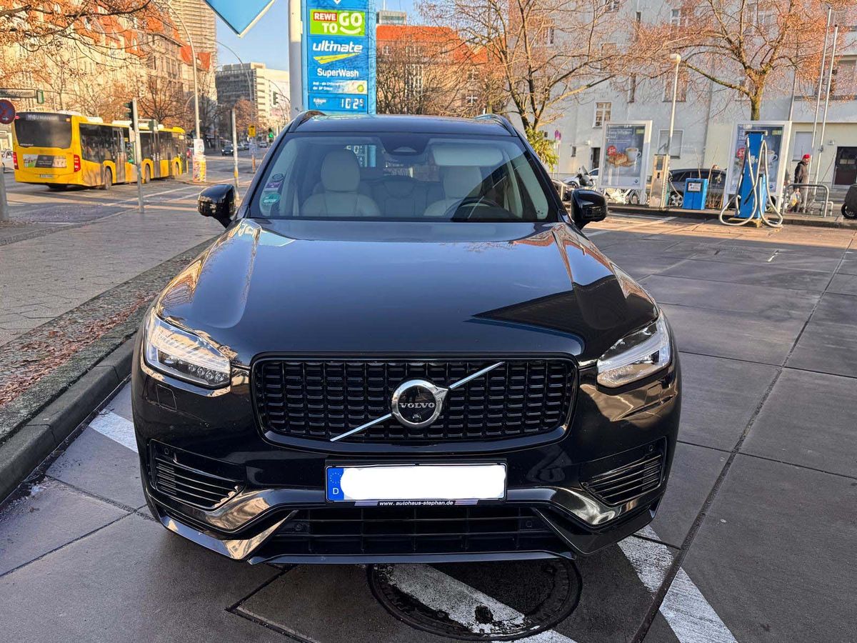 Volvo XC 90 mit sehr guter Ausstattung Leasingübernahme