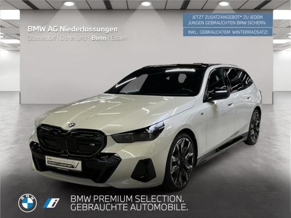 BMW i5 M60 xDrive Touring 8-fach Bereift Leasing