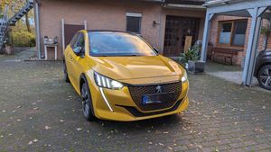 Peugeot e-208 GT Leasingübernahme