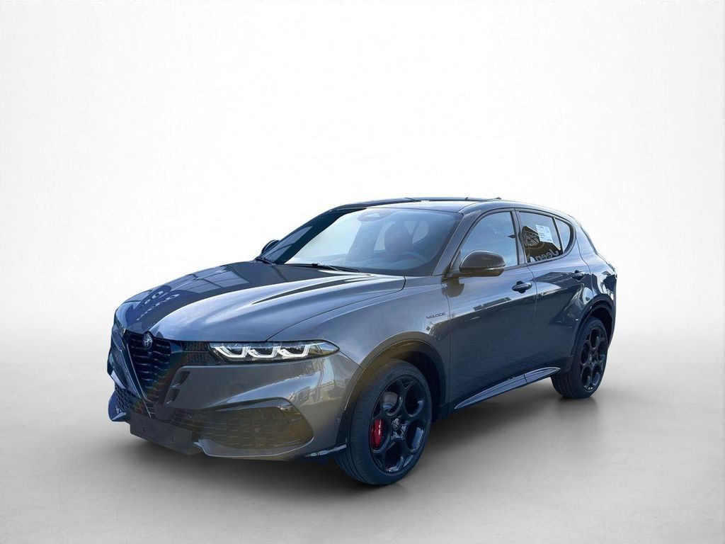 Alfa Romeo Tonale VELOCE 174PS *Tech.Paket*Leder Rosso* Leasing