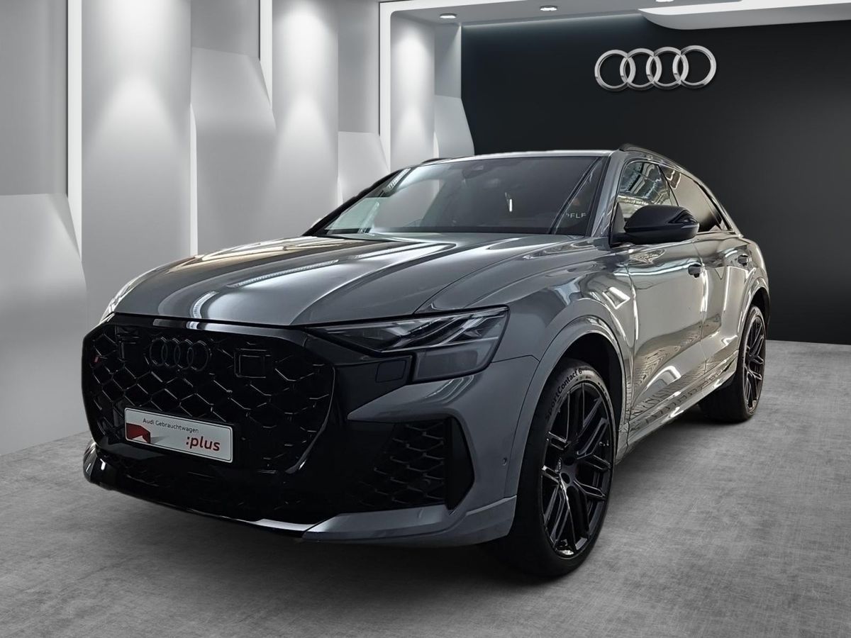 Audi RS Q8 Performance 305 kmh Keramikbremse AHK Leasing