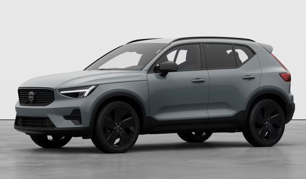 Volvo XC40 Plus Black Edition Leasing