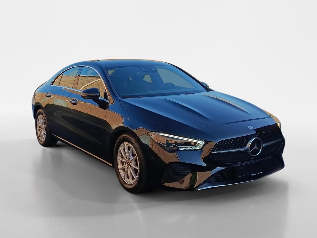 Mercedes-Benz CLA 200 Haustürlieferung*Anhängerkupplung*Paket Advanced-Plus*Standheizung*Park-Paket*360 Grad Kamera Leasing