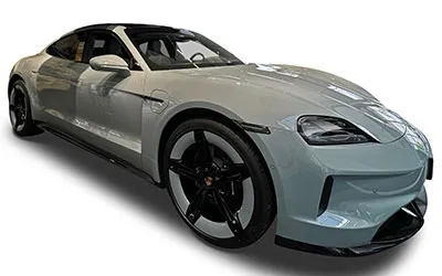 Porsche Taycan - -