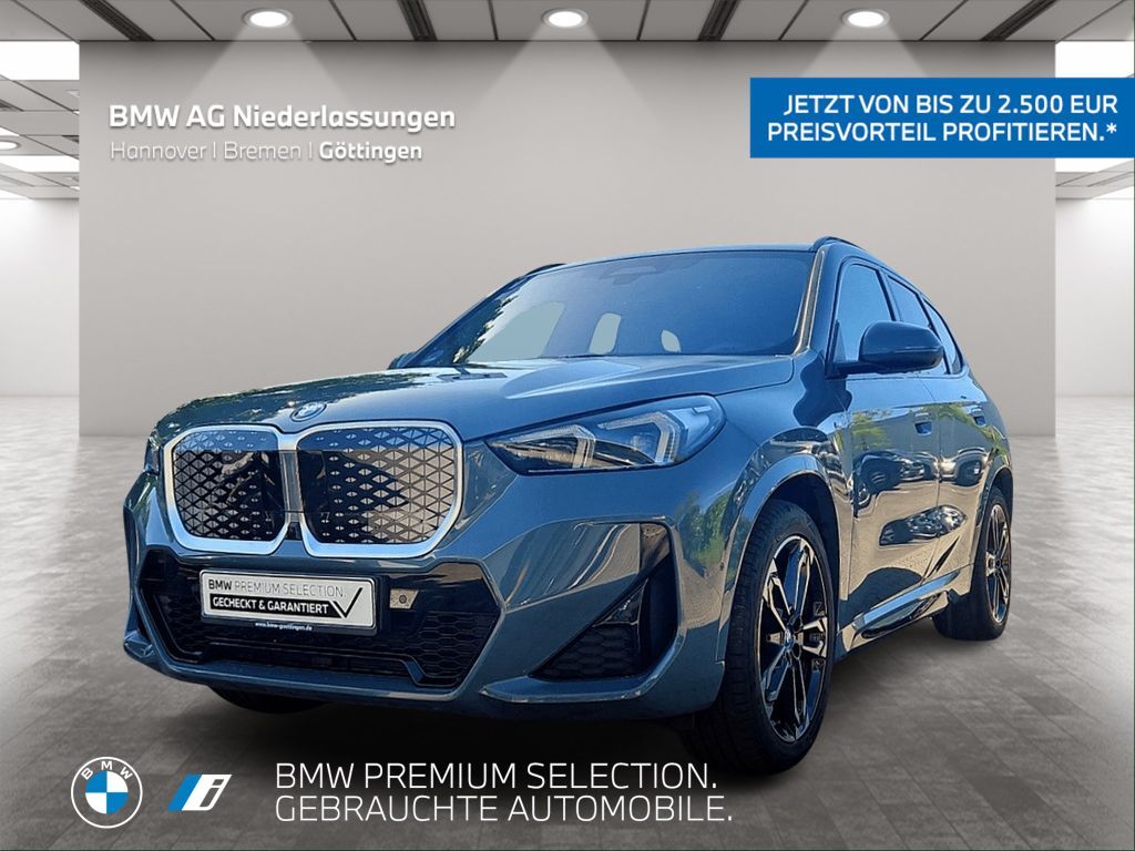 BMW iX1 xDrive30 M Sport AHK Driv.Assist.Prof LED Leasing