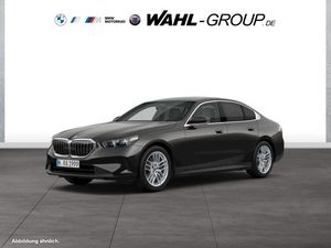 BMW 520d DrivingAss Plus AHK Adapt LED Parking Assis