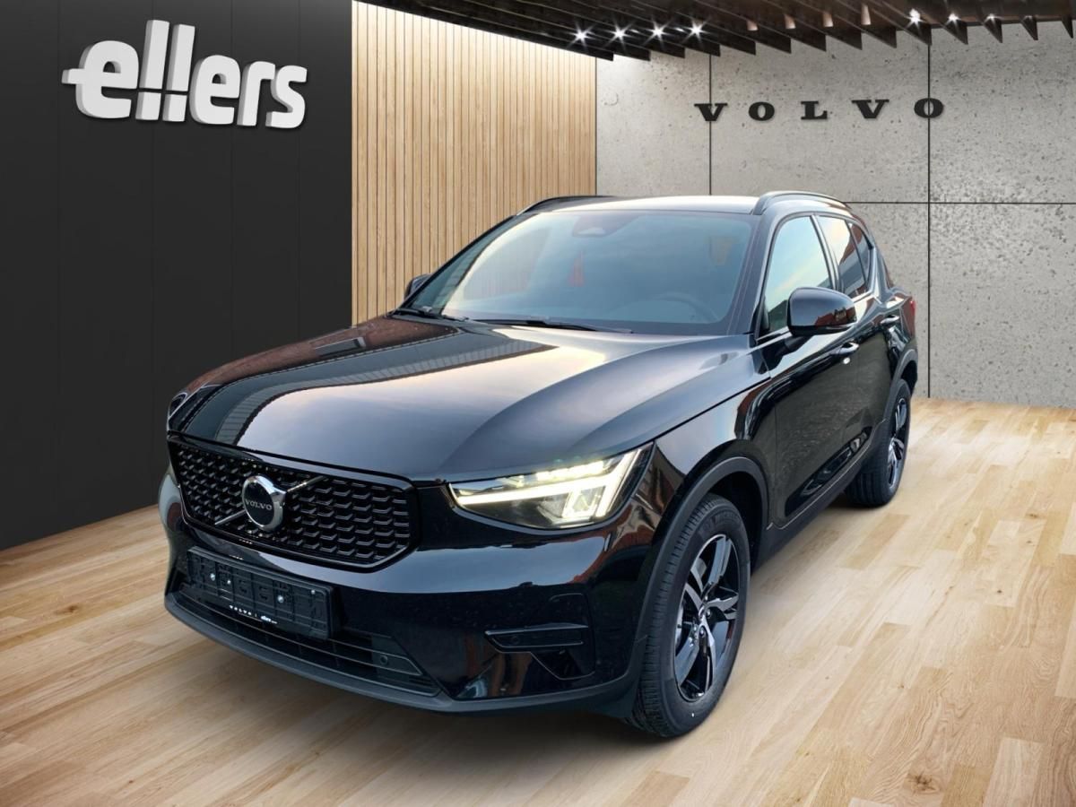 Volvo XC40 B3 Plus Dark Leasing