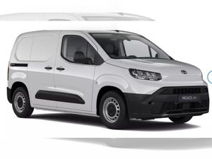 Toyota Proace City L2 Meister 3 Sitze Gewerbe
