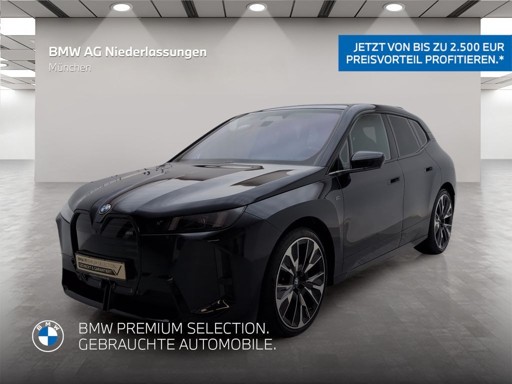 BMW iX M70 xDrive M Sport Bowers & Wilkins AHK LED Leasing