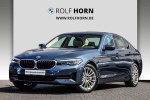 BMW 530e iPerformance Navi AHK Sitzhzg Klima PDC Blu