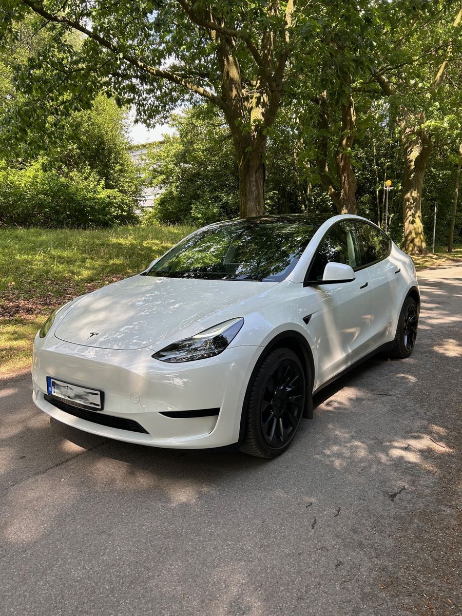 Tesla Model Y Standard Range | AHK | 20 Zoll Leasingübernahme