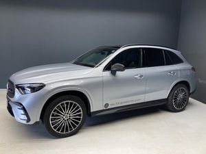 Mercedes-Benz GLC 300 de AMG Premium Pano AHK Burmester Leasing