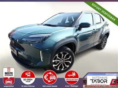 Toyota Yaris Cross LED Nav Smartkey SHZ 17