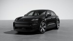 Porsche Macan 4 Electric Leasing