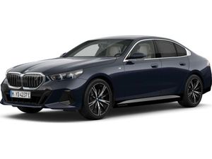 BMW i5 eDrive 40/M-Sport/360°Cam/Autobahnassistent/B&W/ad.Fahrwerk Leasing