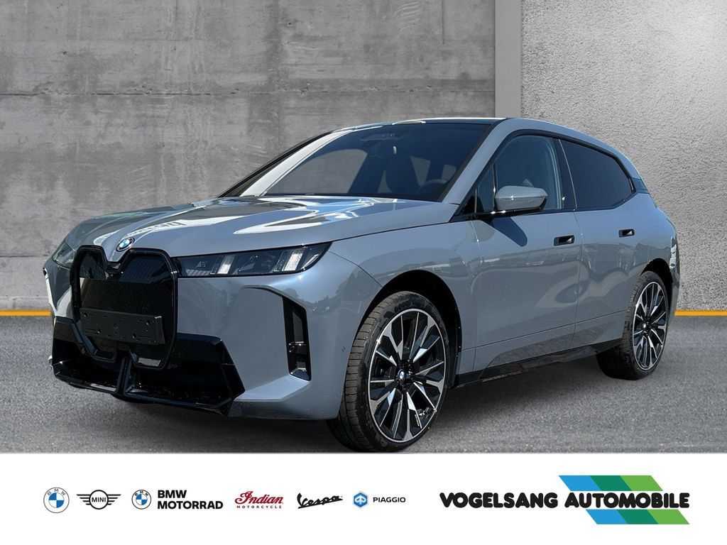 BMW iX 60 M Sport Park-Assistent Sportpaket HUD Luft Leasing